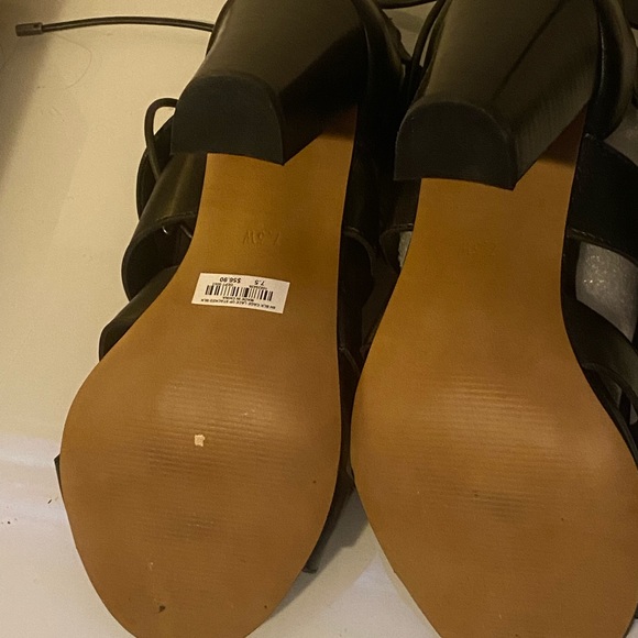 Brand New Torrid Caged Heels Black Strappy Lace Up Gladiator Heeled Sandals Size - Picture 6 of 8